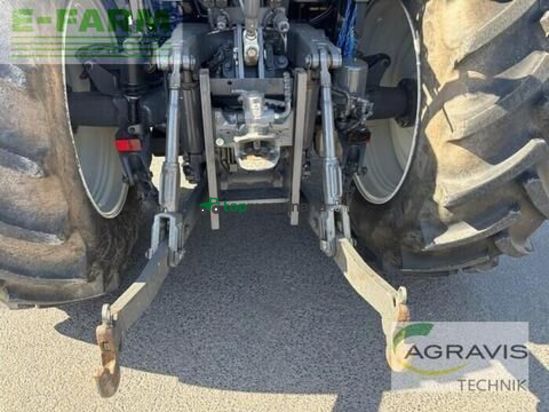 Tractor agrícola -  - g 135 a 1b9
