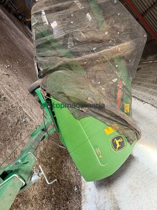 Cosechadora de Cereal - John Deere - W540