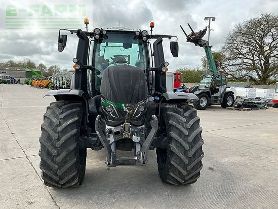 Tractor agrícola - Valtra - t194 versu unlimited (st26337)