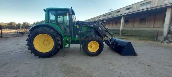 Tractor agrícola - John Deere - 6620 con pala 