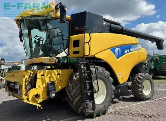 Cosechadora de Cereal - New Holland - cr 980