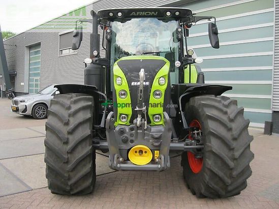 Tractor agrícola - Claas - arion 660 cmatic