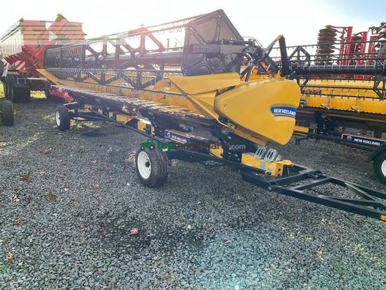 Cosechadora de Cereal - New Holland - cx 6.90 schüttler + 25ft sw + sww