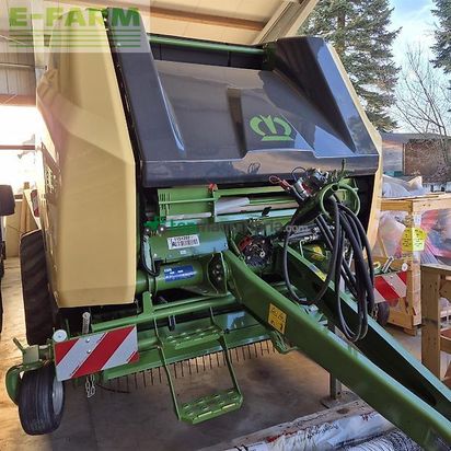 Empacadora gigant - Krone - varipack v 165 xc plus