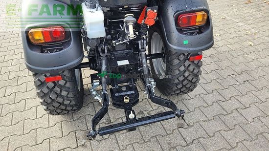 Tractor agrícola - Solis - 26 hst kabine neumaschine