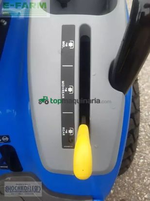 Tractor agrícola - New Holland - boomer 25 c