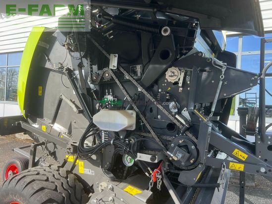 Empacadora gigant - Claas - variant 465 rc