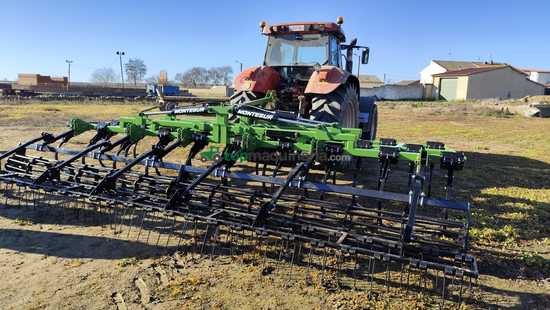 CULTIVADOR SEMICHISEL DE 31 BRAZOS ELASTOMEROS