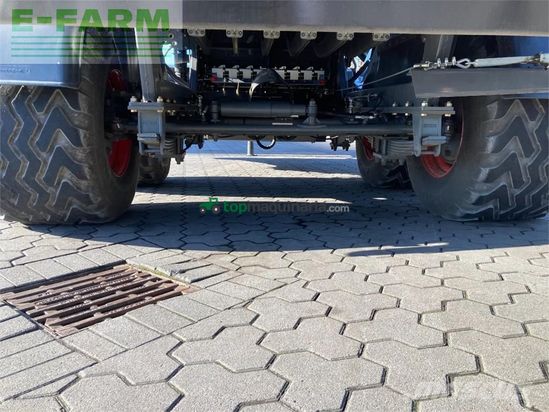 Empacadora gigant - Claas - quadrant 5300 fc