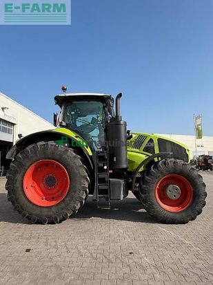 Tractor agrícola - Claas - axion 930 stage v