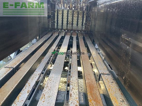 Empacadora gigant - Claas - quadrant 5300 fc nur 15116 ballen