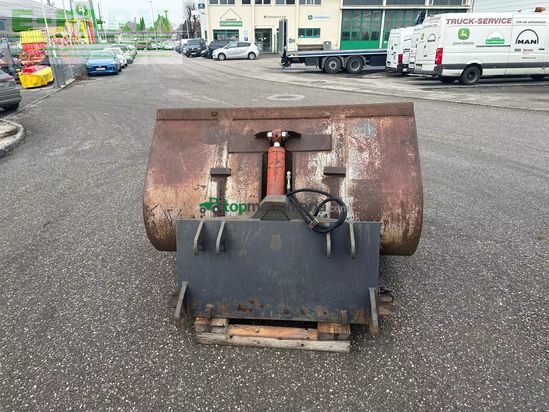 Remolqu agrícola -  - volumschaufel liebherr