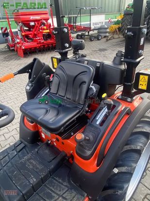 Tractor agrícola -  - 6028m