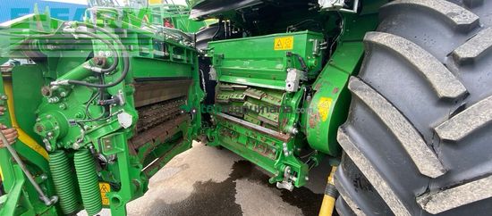 Cosechadora de Cereal - John Deere - 8700