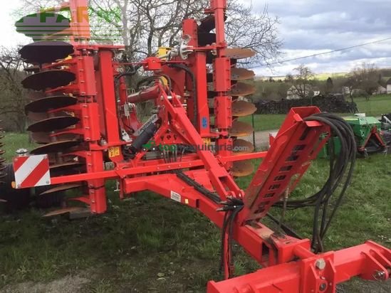 Cultivador - Pöttinger - terradisc 4001t