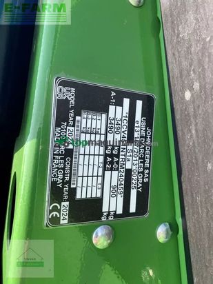 Empacadora gigant - John Deere - v451 m