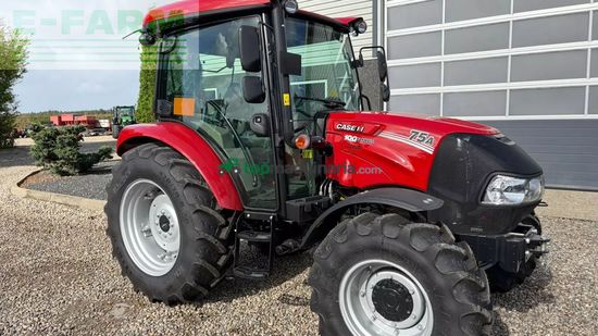 Tractor agrícola - Case IH - farmall 75 a med vendegear og brede hjul