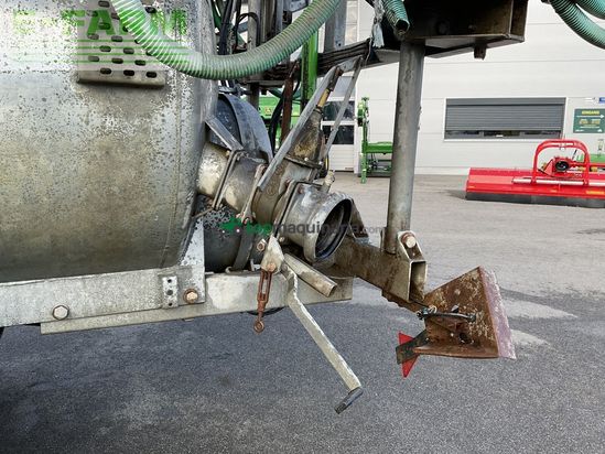 Cisterna - Bauer - v 83 güllefass