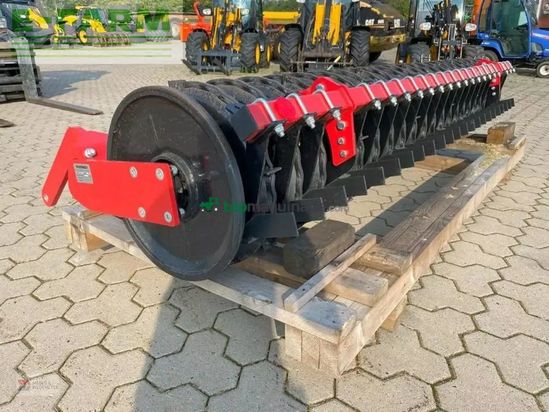 Grada rotativa - Kverneland - kerner crackerwalze zur ngh-serie