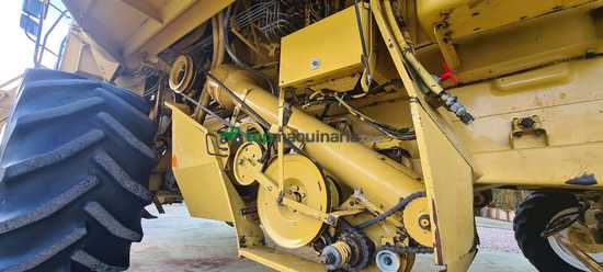 Cosechadora de Cereal - New Holland - TX68 PLUS