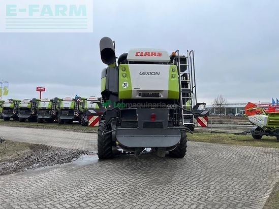 Cosechadora de Cereal - Claas - lexion 8700 terra trac