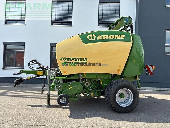 Empacadora gigant - Krone - comprima f 155 xc