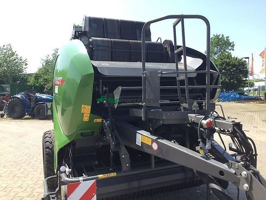 Empacadora gigant - Fendt - rotana 4180 v xtra