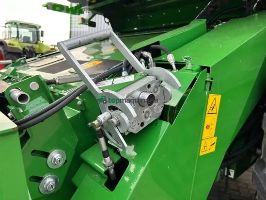 Cosechadora de Cereal - John Deere - t560