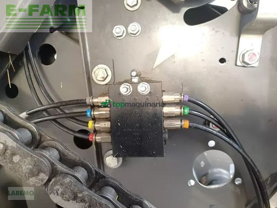 Empacadora gigant - Claas - variant 465 rc