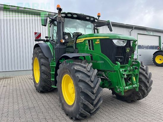 Tractor agrícola - John Deere - 6r215