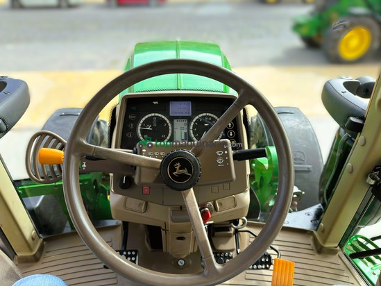 Tractor agrícola - John Deere - 6130M
