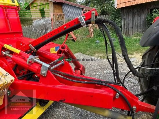 Remolqu agrícola - Pöttinger - euroboss 330 t