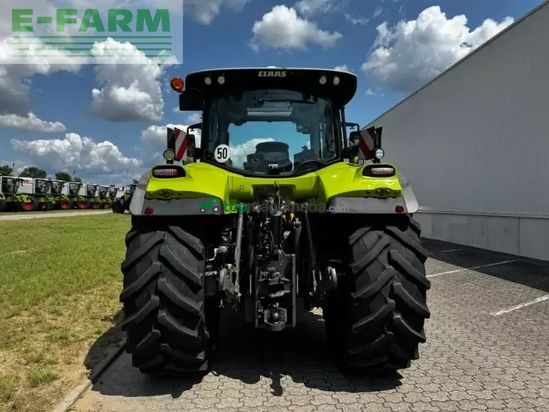 Tractor agrícola - Claas - arion 660 cmatic