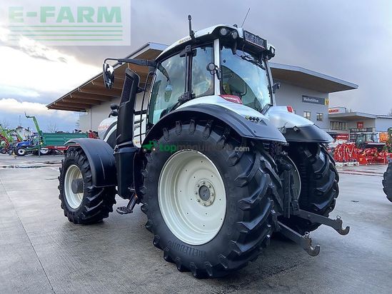 Tractor agrícola - Valtra - t215 direct