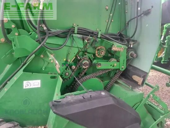 Empacadora gigant - John Deere - 864 premium