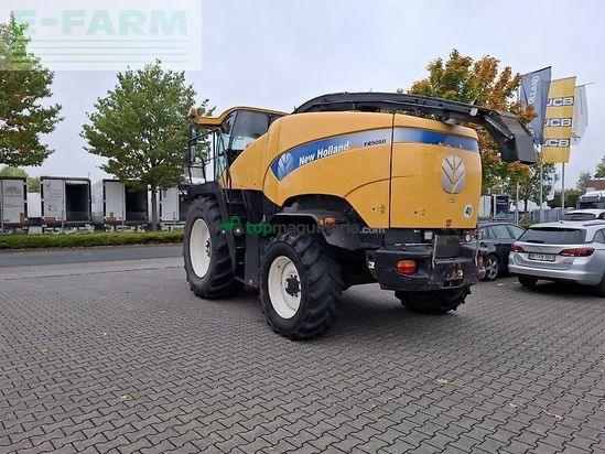 Cosechadora de Cereal - New Holland - fr9060 / fr 9060 mit allrad