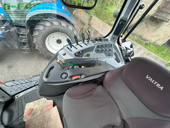 Tractor agrícola - Valtra - t 154 hi