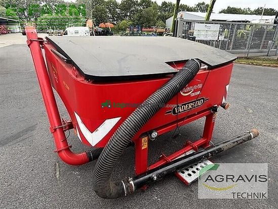 Sembradora - Väderstad - tempo tpv 8 + fronttank fh 2200