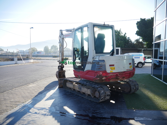 Excavadora - Takeuchi TB 250