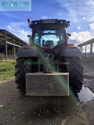 Tractor agrícola - Valtra - n174