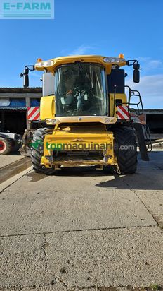 Cosechadora de Cereal - New Holland - CX 860