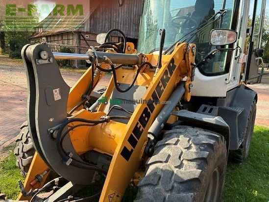 Minicargadora - Liebherr - l 507 stereo
