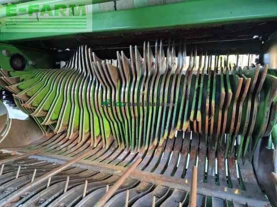 Empacadora gigant - Krone - comprima v150 rundballenpresse
