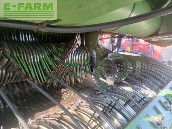 Empacadora gigant - Krone - comrima v 150 xc plus tandem