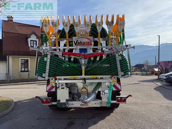 Cuba de purin - Vakutec - VA 9500 inkl. 12m Vario-Flex Schlepp Schuh