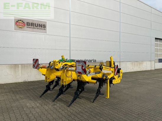 Cultivador - Bednar - terraland tn 3000 m7r