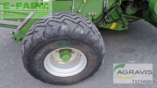 Empacadora gigant - Krone - comprima v 210 xc