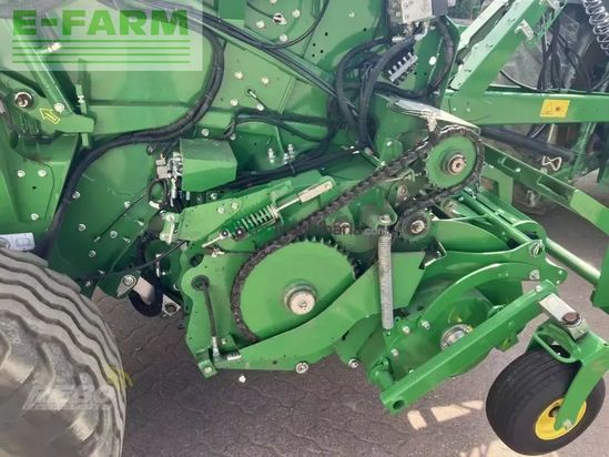 Empacadora gigant - John Deere - v461m - paket für rundballenpr