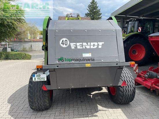 Empacadora gigant - Fendt - 2125f