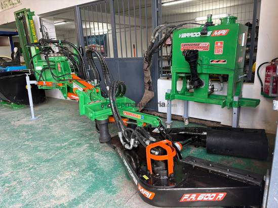 Olivar Frontal con pinza 600
